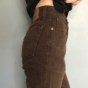 Vintage brown high rise Levi’s!